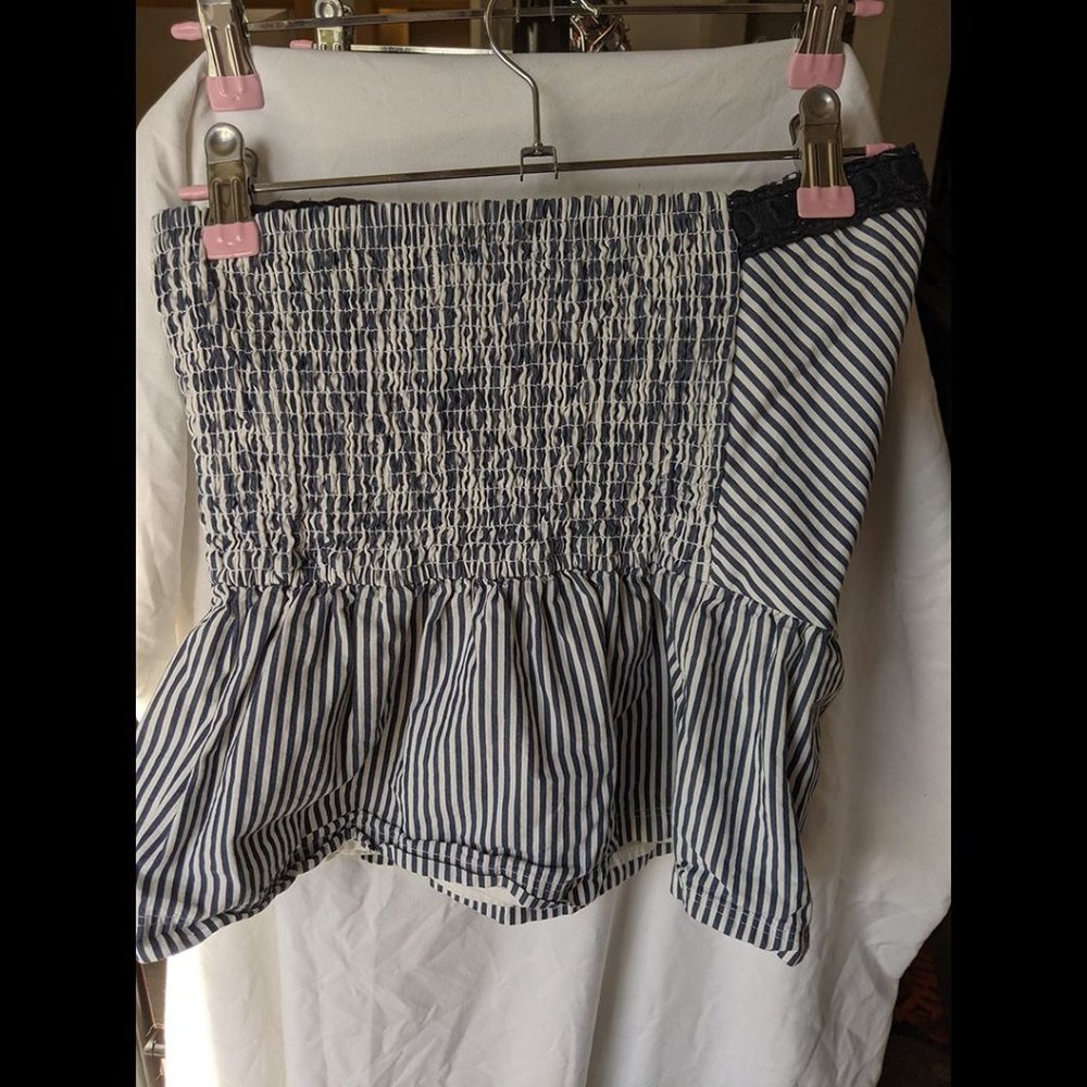 Hollister Strapless Navy/White Stripe Top w/ Accent Bow Size Small - Picture 7 of 7
